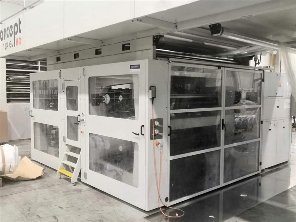 Photo Gallery // EXPERT CONCEPT 1204GL HD MOD.230 Flexo stack printing